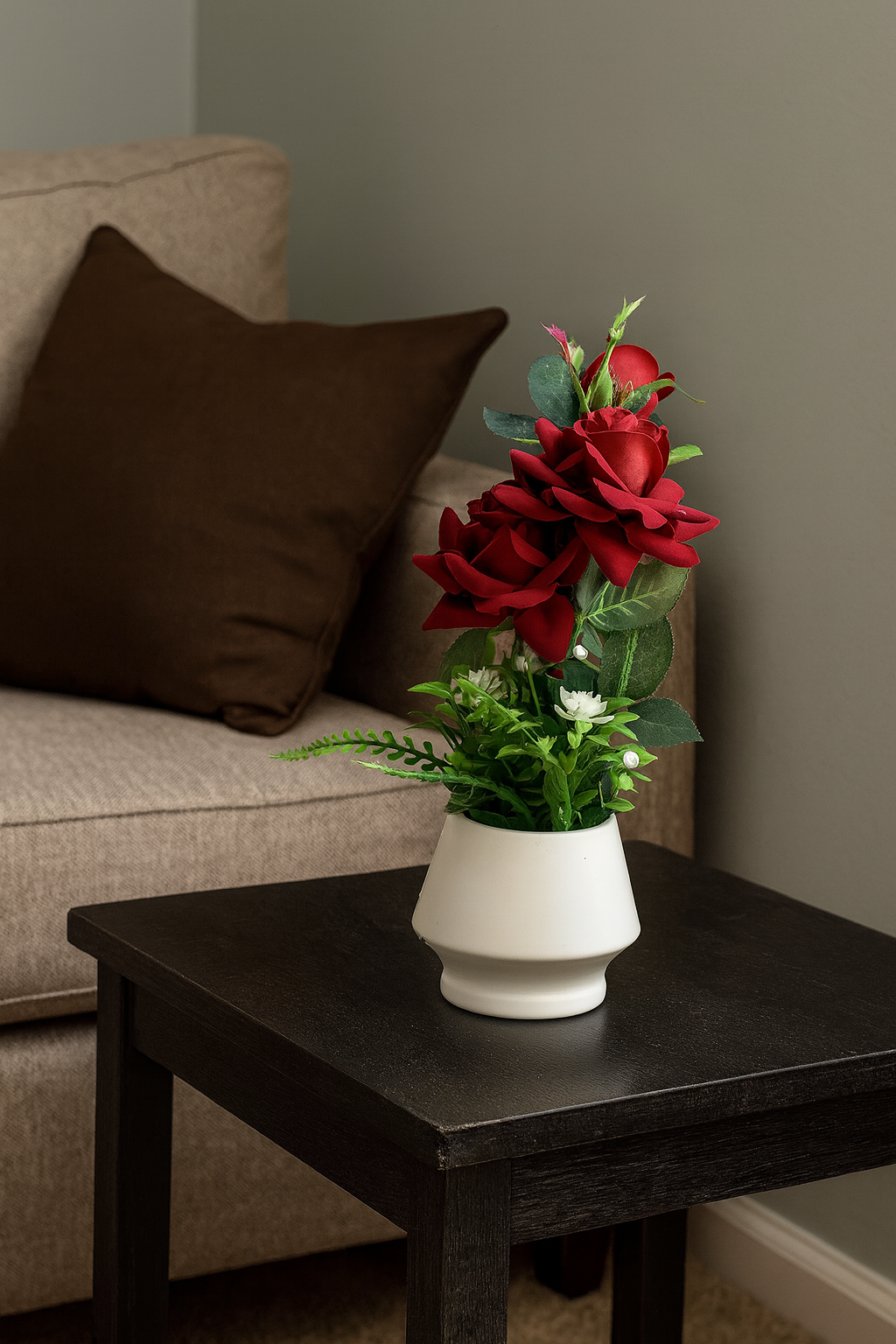 Artificial Red Rose Bouquet in White Ceramic Vase – Romantic Faux Flower Arrangement for Home & Office Décor