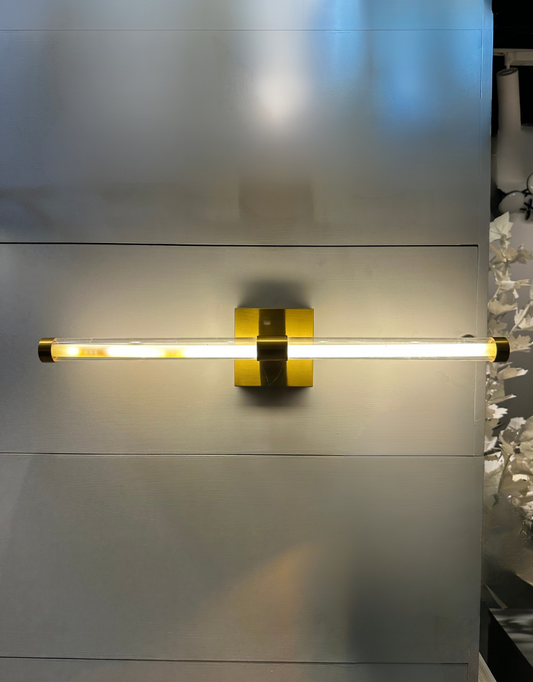 Sleek Cylindrical LED Pathway Light | Modern Outdoor Luminaire