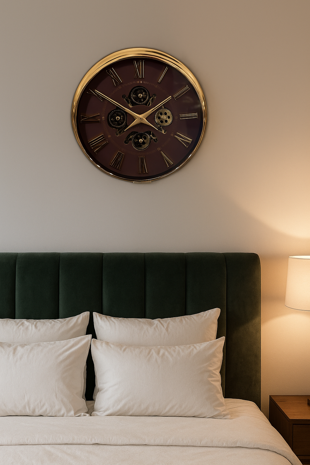 Luxury Roman Numeral Gear Wall Clock with Golden Frame – Vintage Modern Design