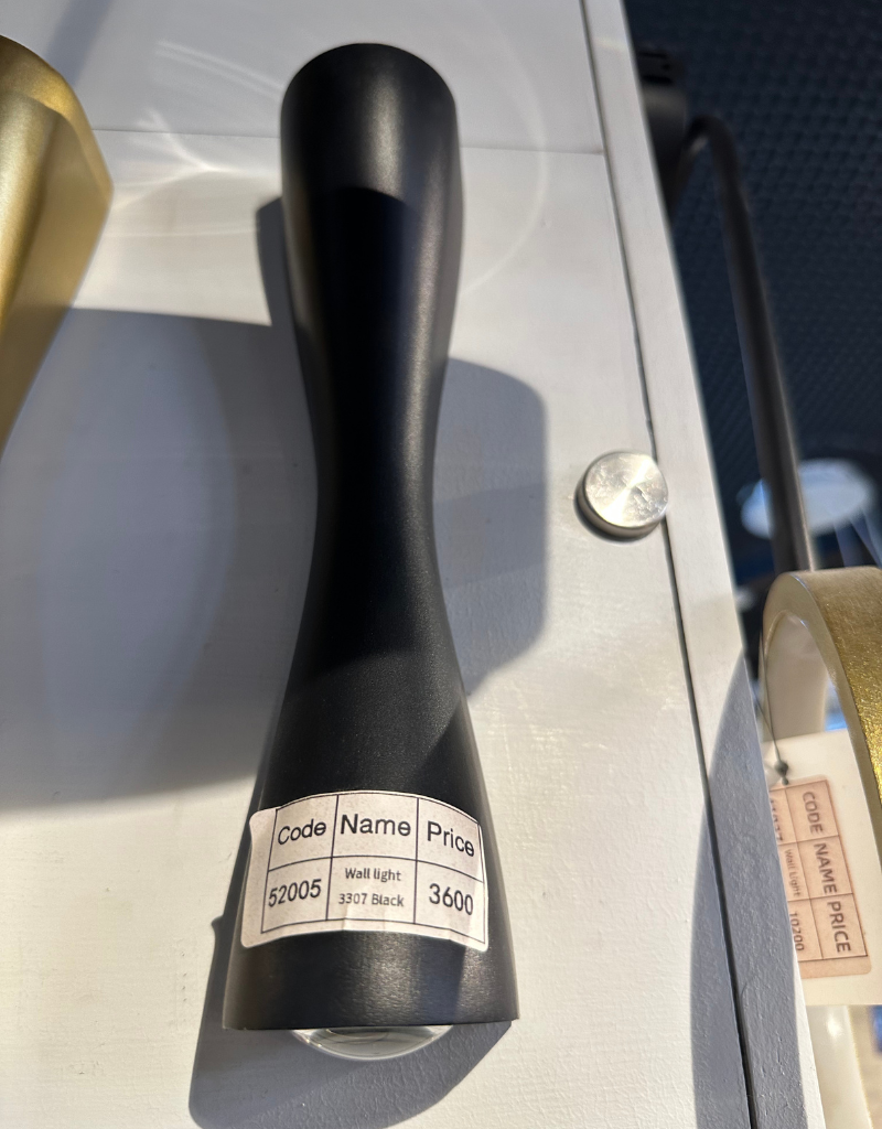 Contemporary Vertical LED Exterior Wall Mount Lamp