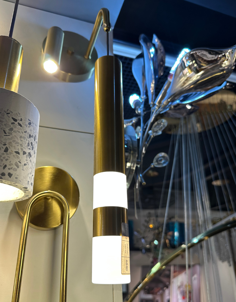 Sleek Cylindrical LED Pathway Light | Modern Outdoor Luminaire