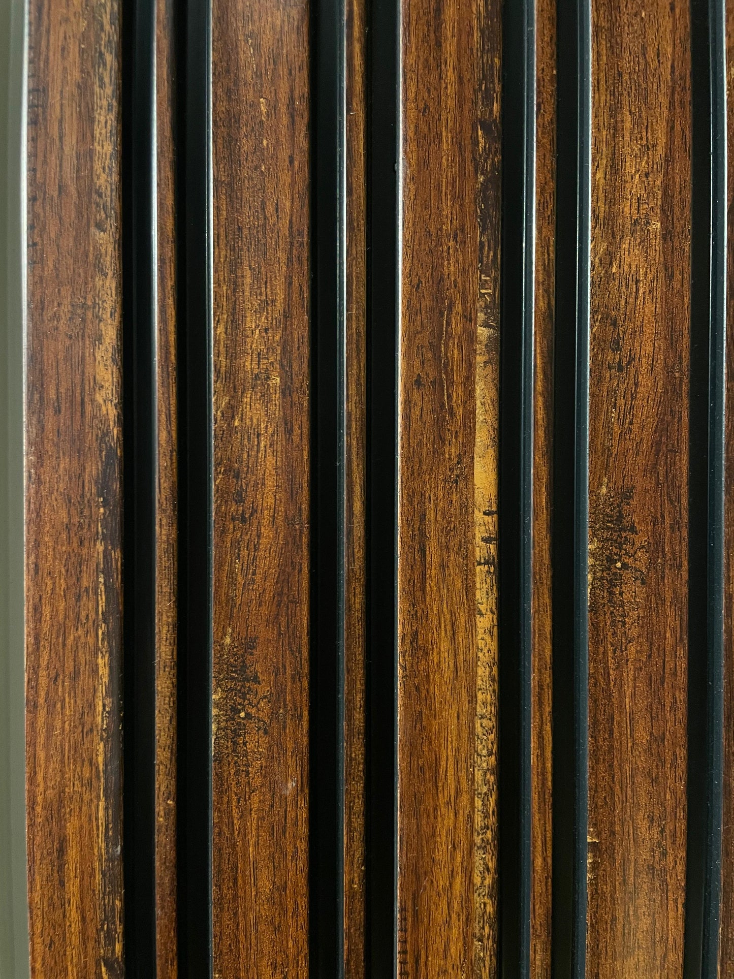 Contemporary 3D Fluted Wall Panel | Ribbed Textured Design